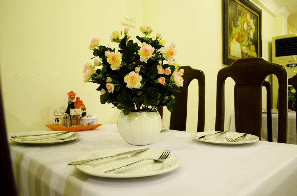 Hanoi Blue Moon Hotel Екстериор снимка